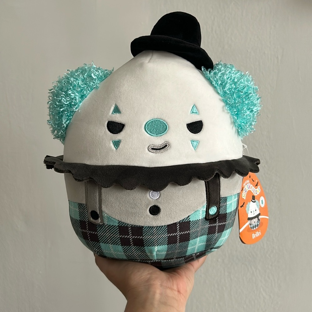 NWT FTM BriBri the Clown 8” Squishmallow